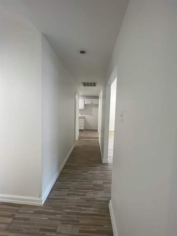 Country Club Park - Residential Lease