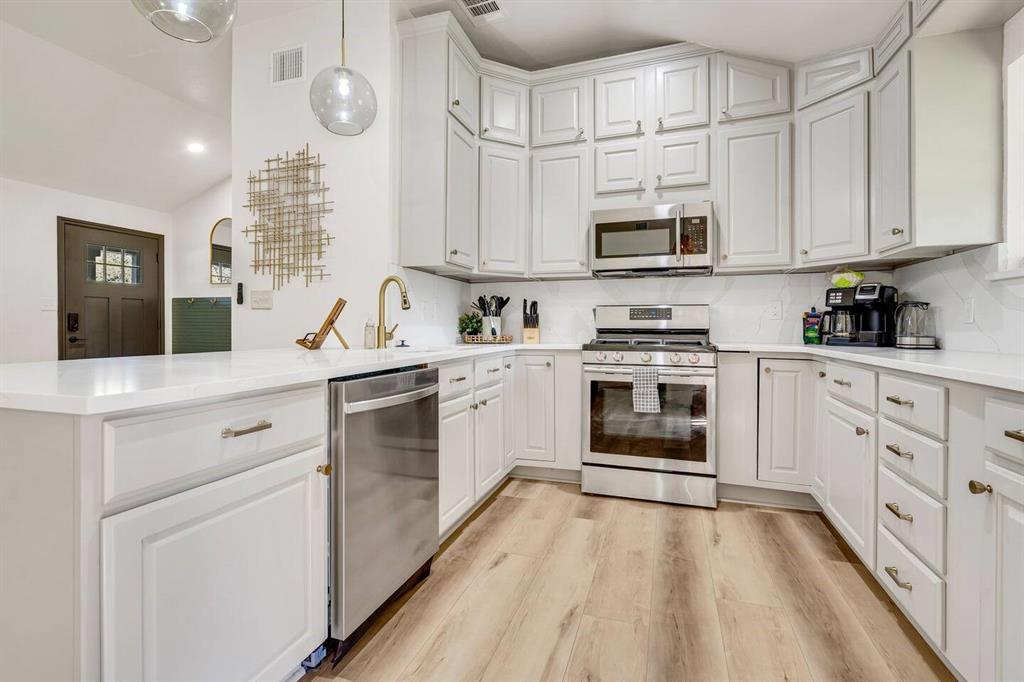 Th Living - Residential