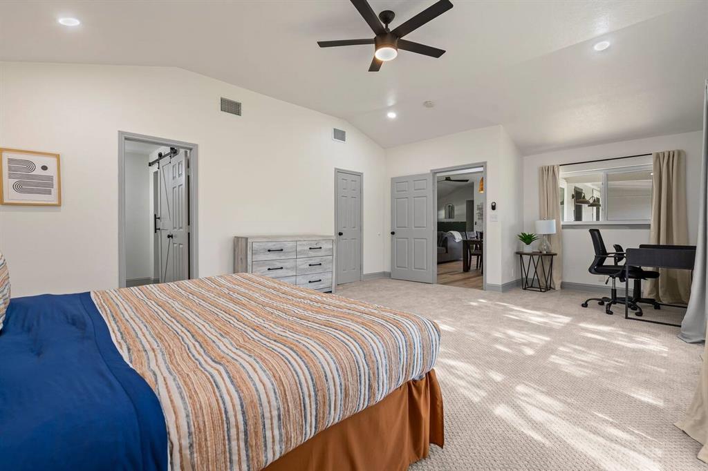 Th Living - Residential