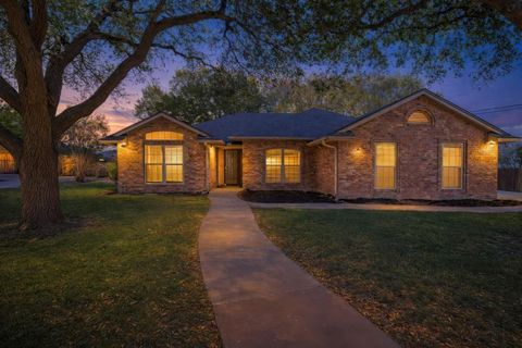 120 Briar Ridge Drive Hewitt TX 76643