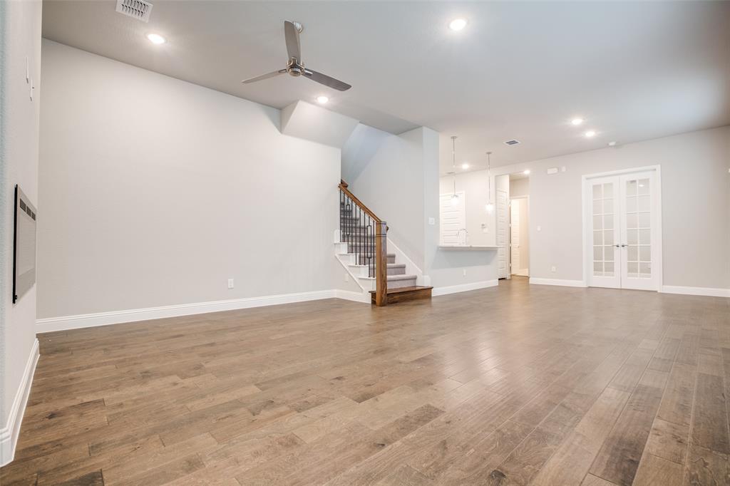 4184 Curtiss Drive