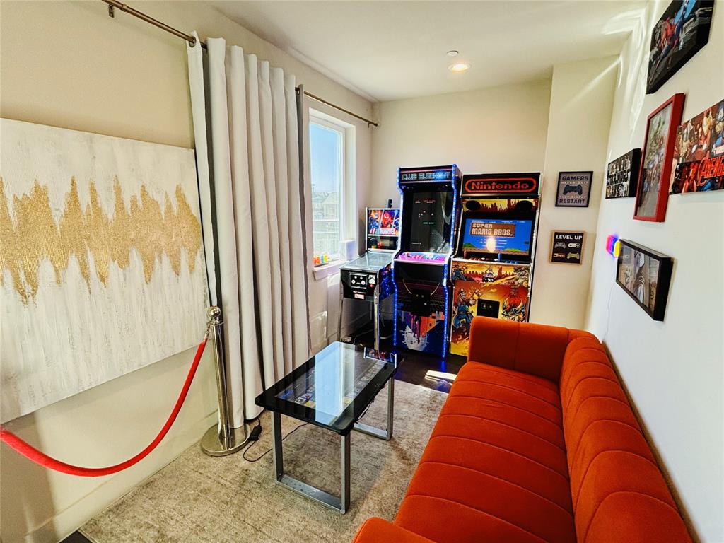 Skyline Ters - Residential