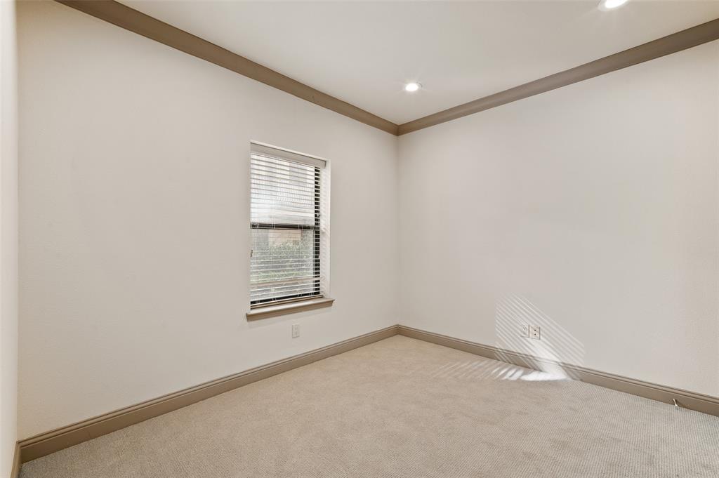 Veranda 2 - Residential Lease