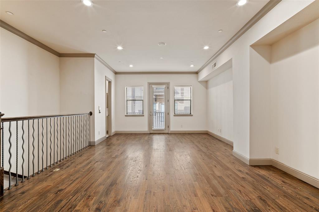 Veranda 2 - Residential Lease