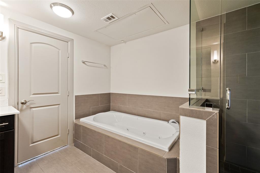 Veranda 2 - Residential Lease