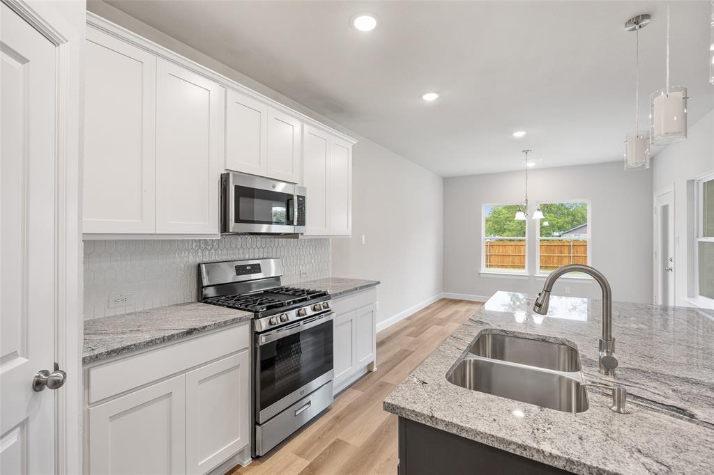 MEADOW PARK ADDN-WHT STLMENT - Residential