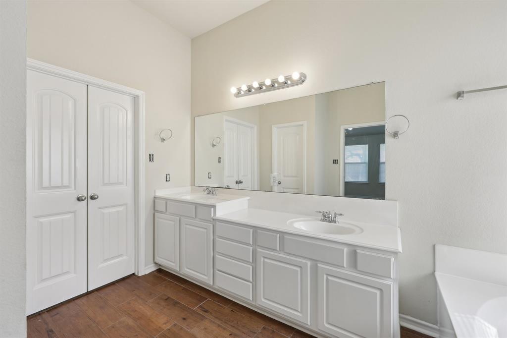 McKinney, Texas 75070, United States, 3 Bedrooms Bedrooms, ,2 BathroomsBathrooms,Residential,Pending,139797