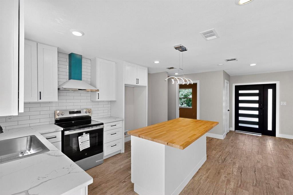 5612 Meadow Nest Drive
