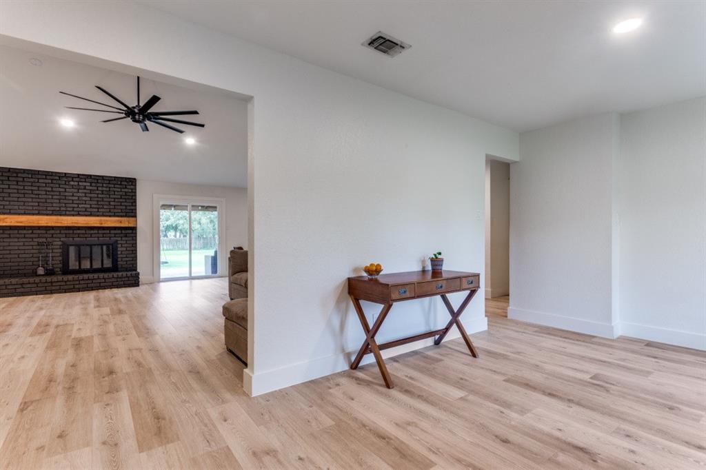 3013 Cactus Road