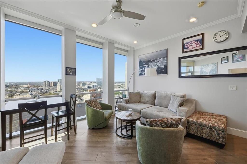 Tower Residential II Condo - Residential