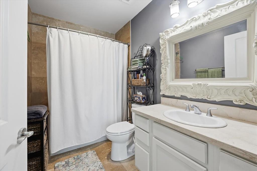 Tower Residential II Condo - Residential