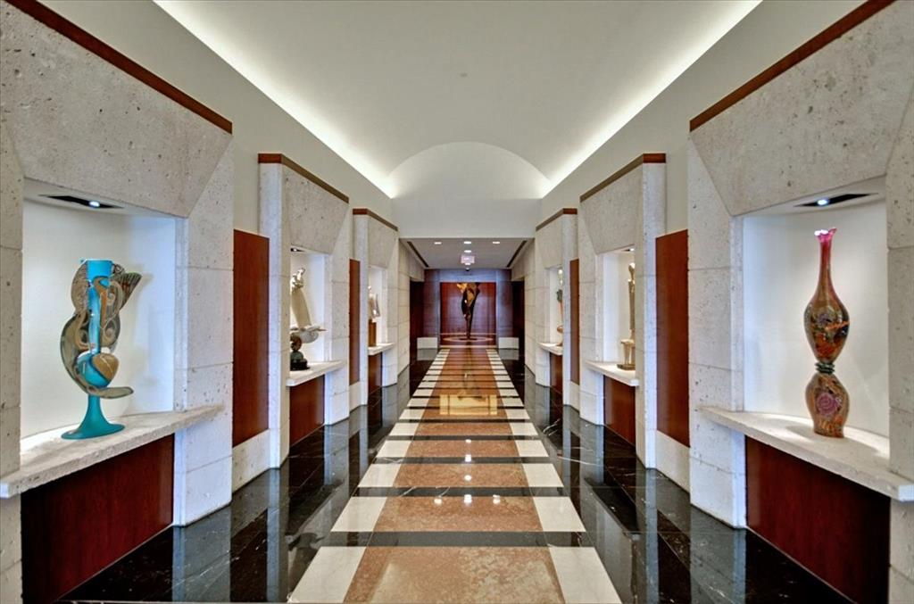 Tower Residential II Condo - Residential