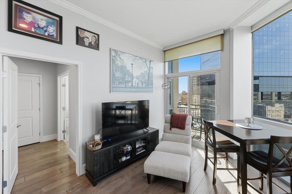 Tower Residential II Condo - Residential