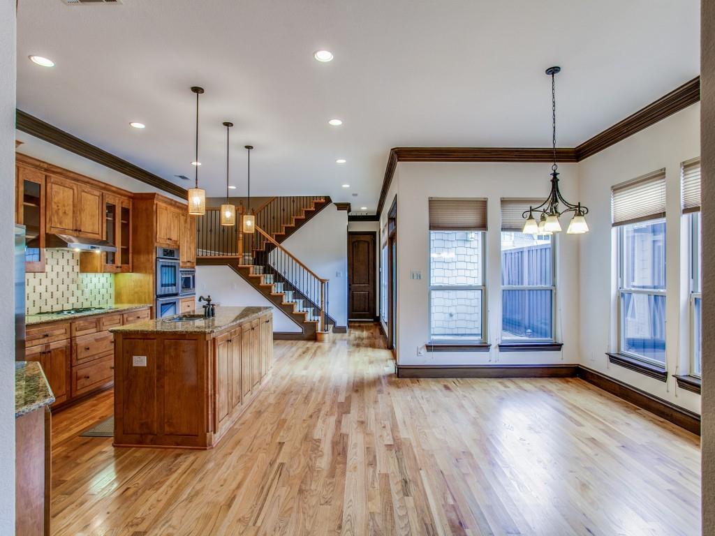 La Foy Place 02 Instl - Residential