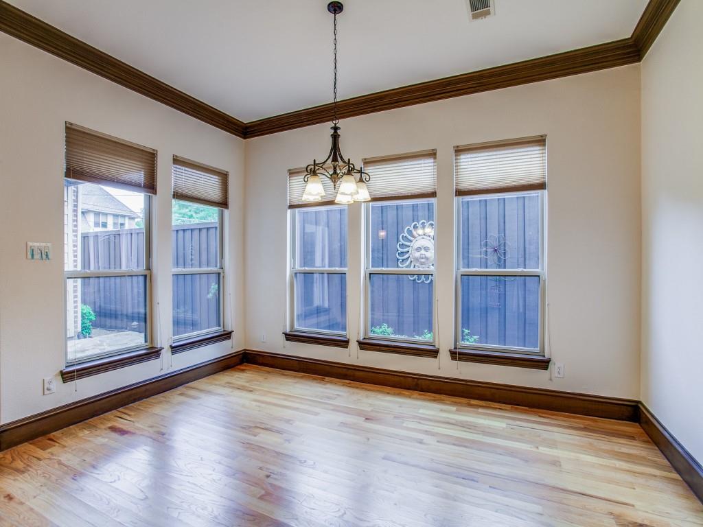 La Foy Place 02 Instl - Residential