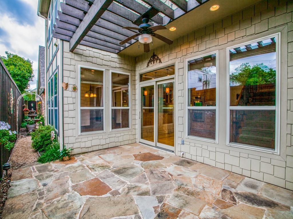 La Foy Place 02 Instl - Residential