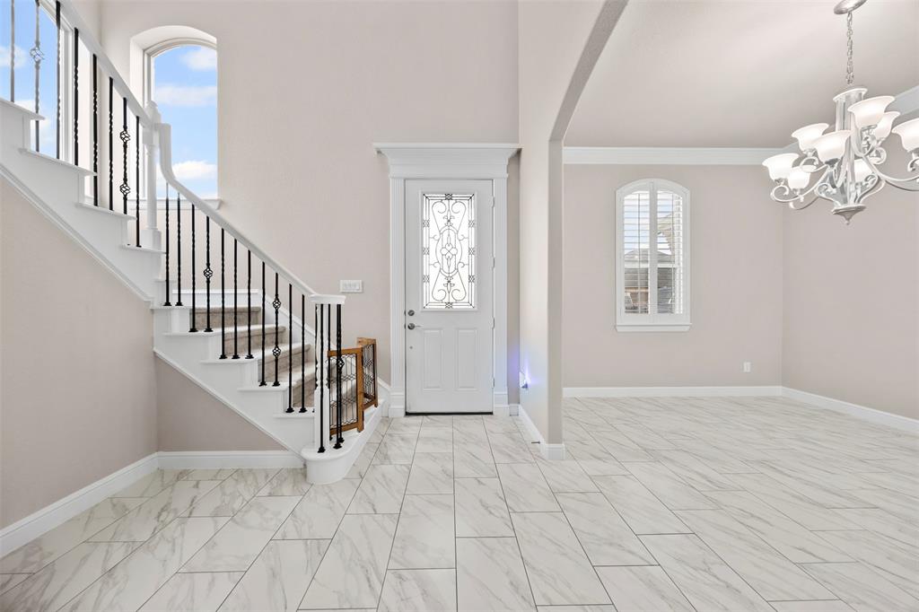 649 Xavier Court