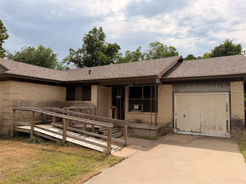 4405 Malden Lane