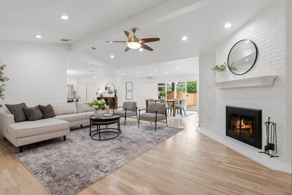 6554 Ridgeview Circle