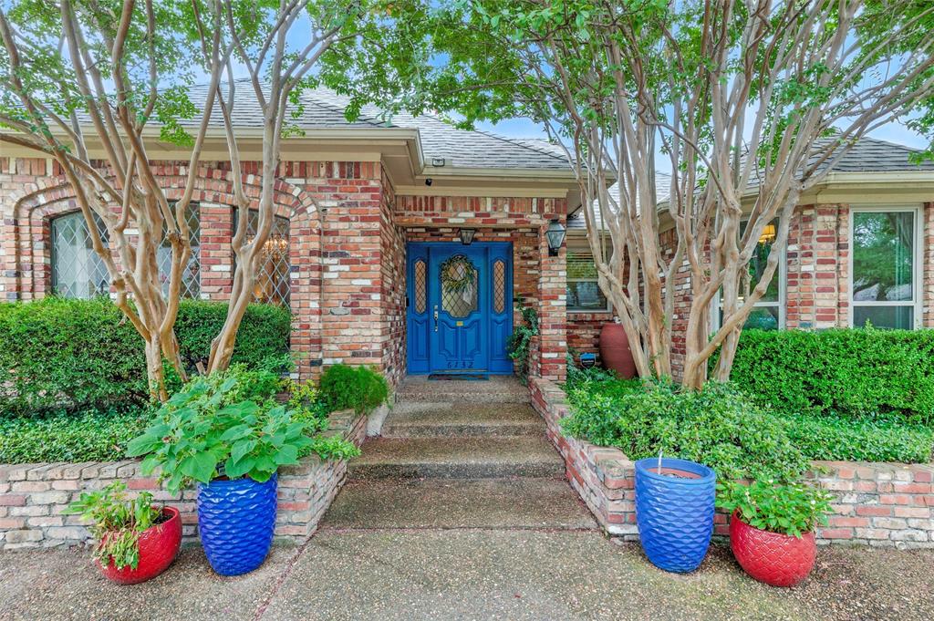 6132 Yellow Rock Trail