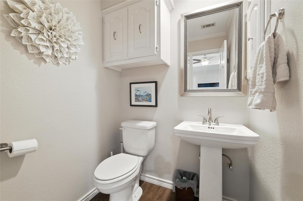 Dallas, Texas 75248, United States, 3 Bedrooms Bedrooms, ,3 BathroomsBathrooms,Residential,Pending,192897