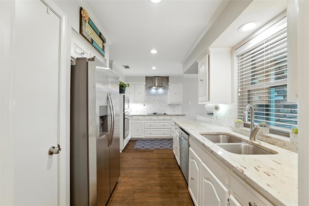 Dallas, Texas 75248, United States, 3 Bedrooms Bedrooms, ,3 BathroomsBathrooms,Residential,Pending,192897