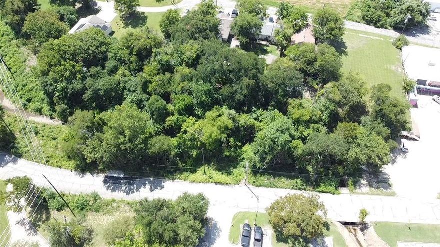 Located in the heart of Sherman, Texas, this 0.738-acre property offers an exceptional investment opportunity. Nestled among lush, mature trees, this residentially zoned land sits in a high-demand area with excellent potential for future commercial development. With its strategic location just off Highway 75, the property benefits from high visibility and easy access, making it ideal for a range of commercial or mixed-use developments (subject to zoning approvals). Surrounded by numerous thriving businesses, this lot offers incredible potential for the savvy investor looking to capitalize on the rapid growth in the area. Whether you're seeking a quiet residential retreat with convenient access to major thoroughfares, or envisioning a transformation in a growing city, this property is a blank canvas.