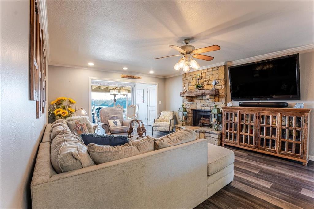 Gaines Bend - Residential