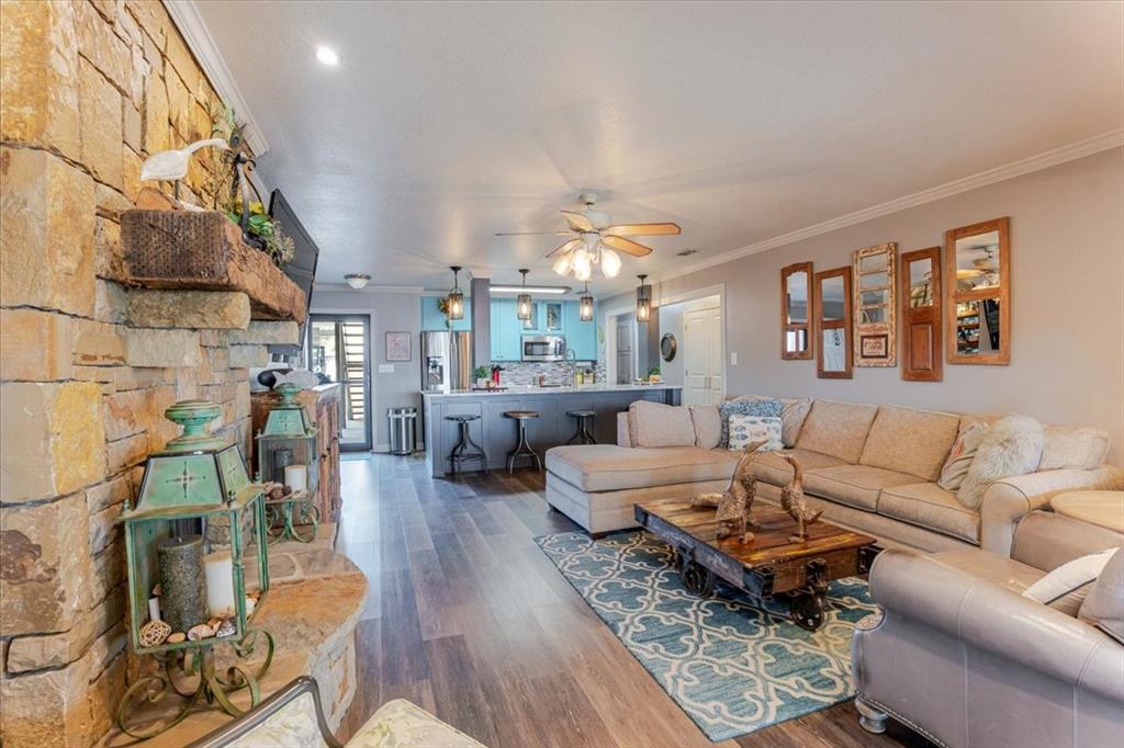 2002 Mockingbird Bend B-8