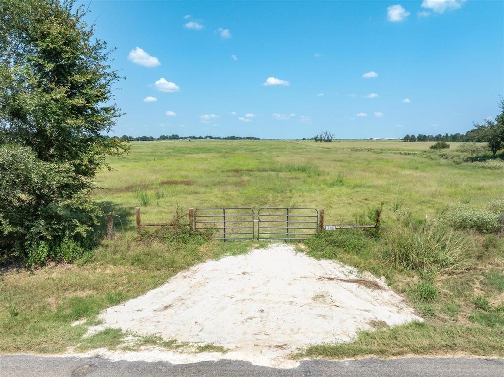 Acres 15.767, ABST: 137, SUR: T CAYCE - Land