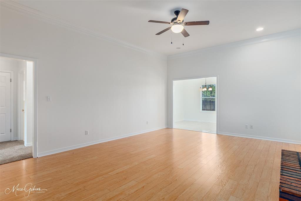 5193 Tara Lane