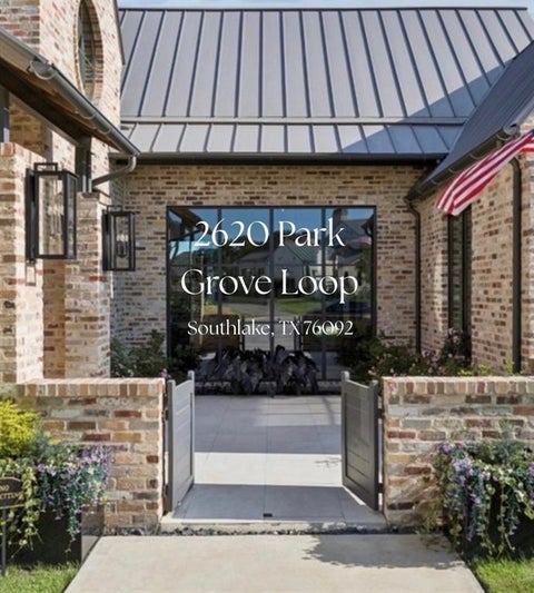 Photo of 2620 Park Grove Loop, Southlake, TX 76092 (MLS # 21324234)