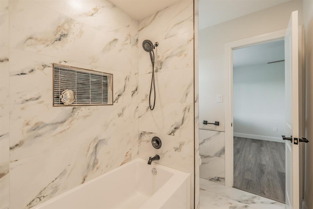 Lake Country Estates Add - Residential