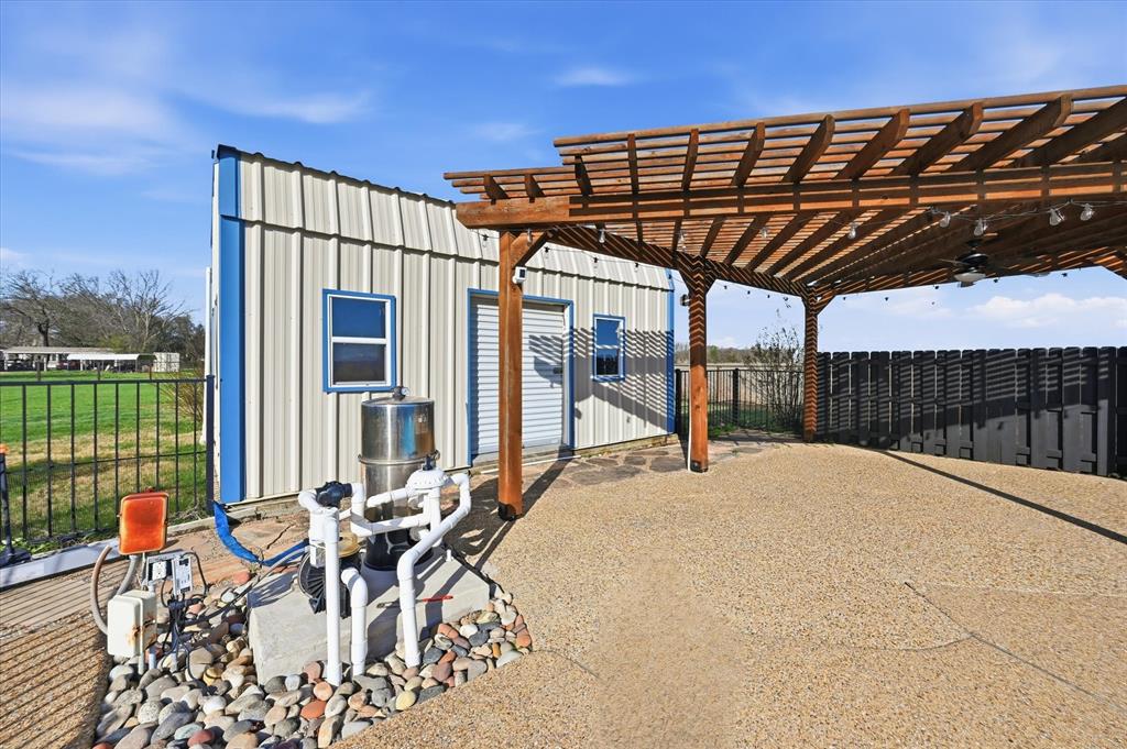 1616 Nash Howard Road