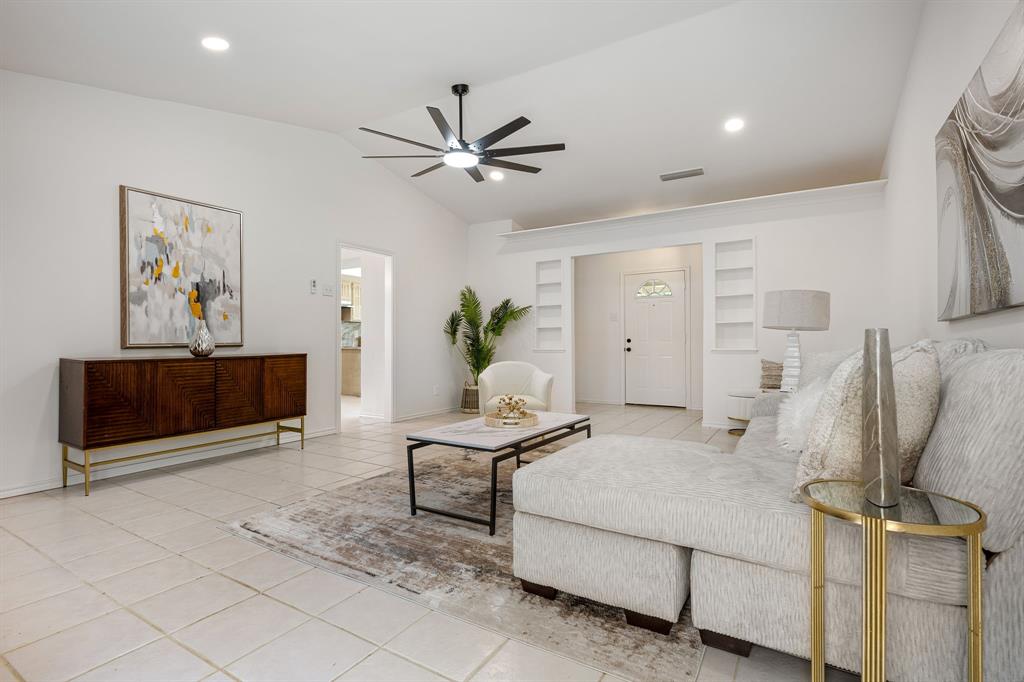 2202 Briarmeadow Drive
