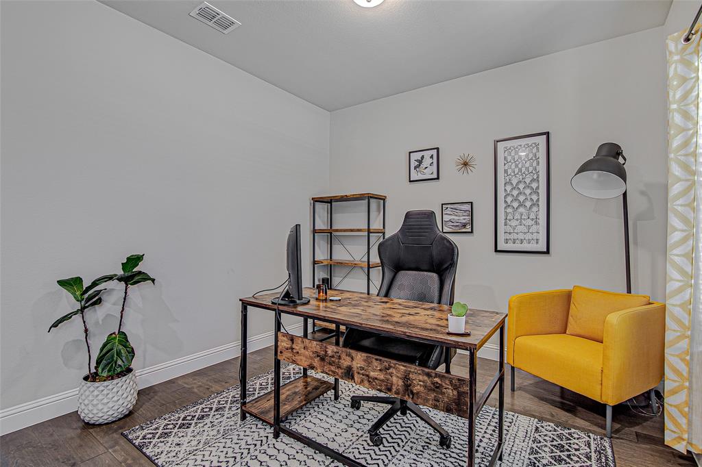 9553 Abington Avenue