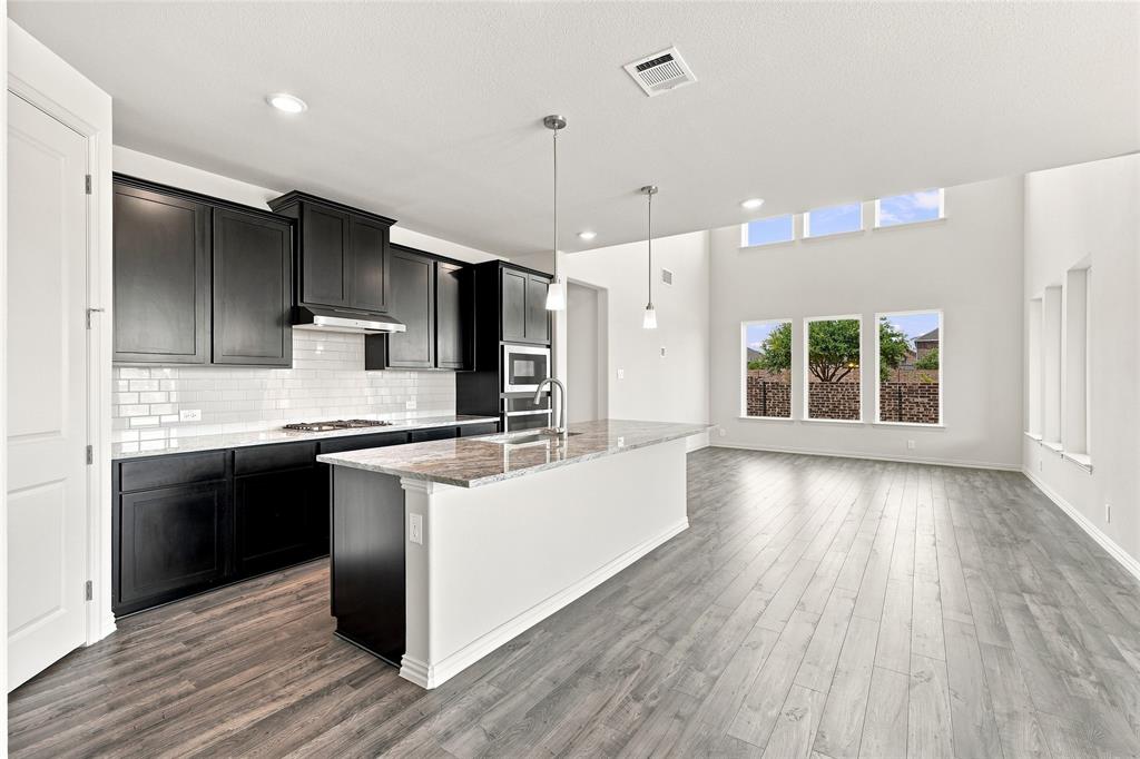 2712 Alcove Lane