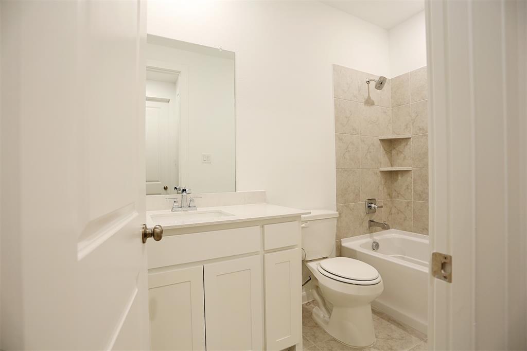 Painted Tree Lakeside South Ph 1a - Residential Lease