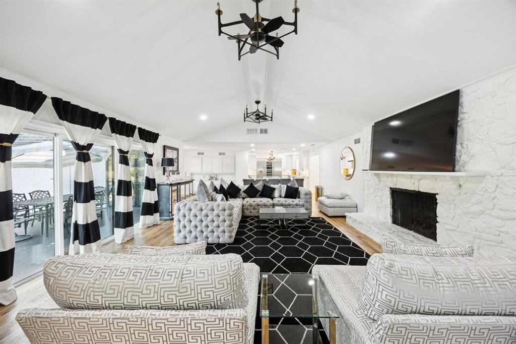 Russwood Acres 2nd Inst - Residential