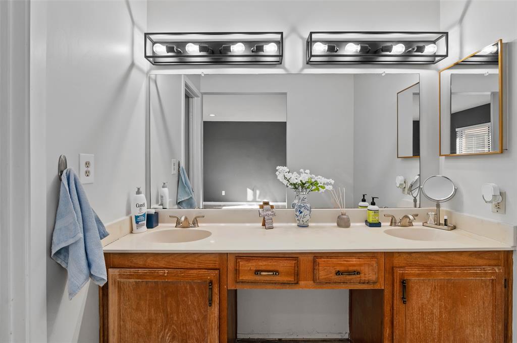 Country Meadow 02 - Residential