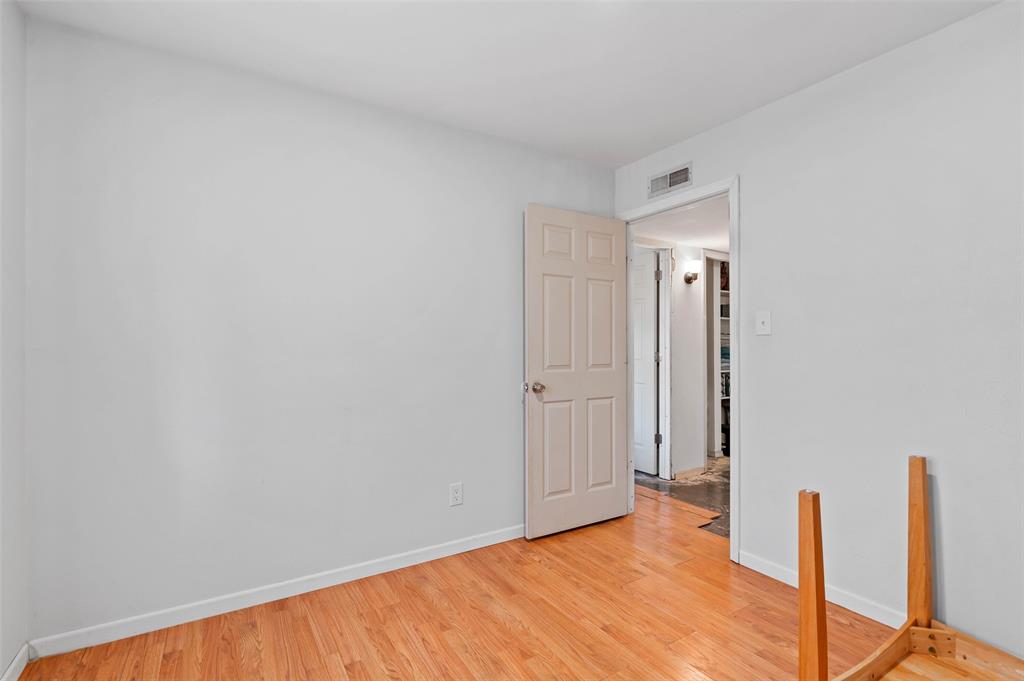 Country Meadow 02 - Residential