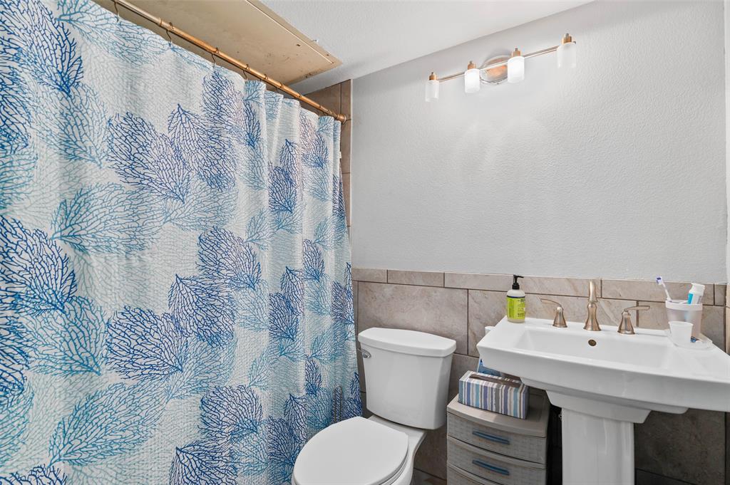 Country Meadow 02 - Residential