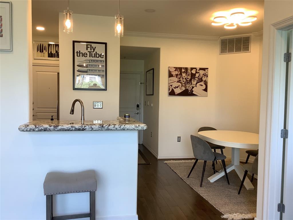 330 Las Colinas Boulevard 422