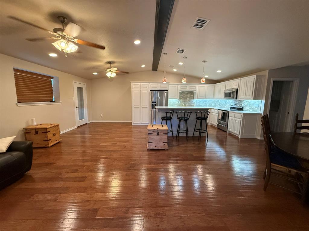 Hicks Airfield - Residential