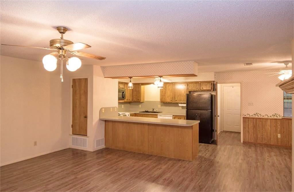 Eastwood Islands - Residential Lease