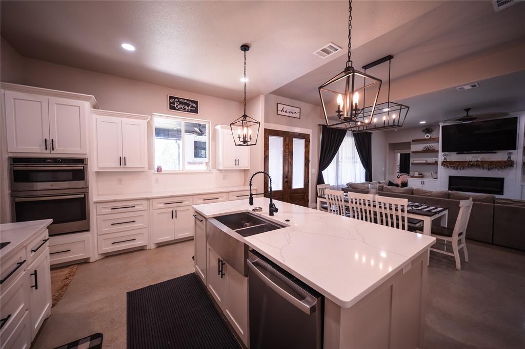 172 Mountain View Court