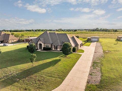 11131 Lakecrest Drive Sanger TX 76266