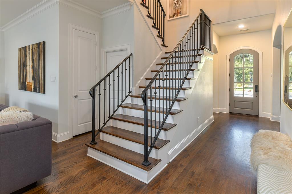 Linwood Place - Residential