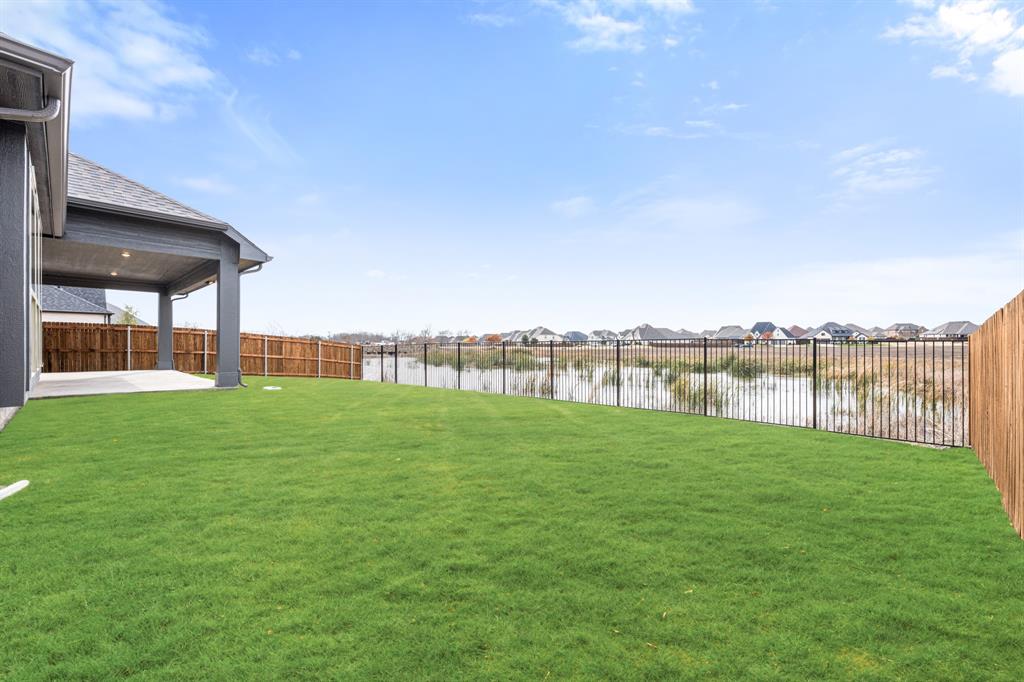 Sonoma Verde - Residential