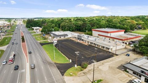 713 W Southwest Loop 323 Tyler TX 75701